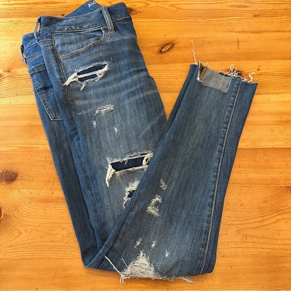 American Eagle outfitters Super Stretch Super Low Legging Ripped Raw Edges 6 - Picture 11 of 13